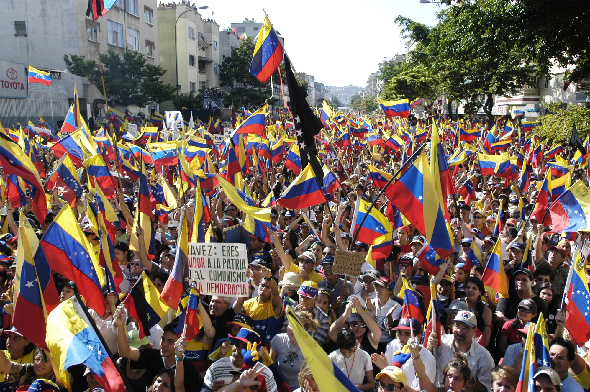 Protesters during a strike that halted oil exports and evaporated domestic gasoline supplies in 2002.