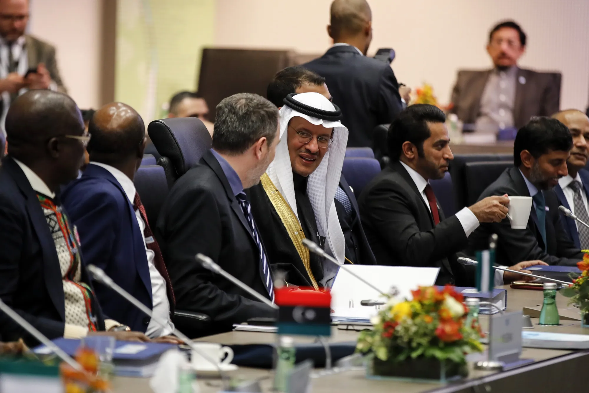 Abdulaziz bin Salman, Saudi Arabia's energy minister, center, speaks to a delegate ahead of the 177th OPEC&nbsp;meeting in Vienna, on Dec. 5.