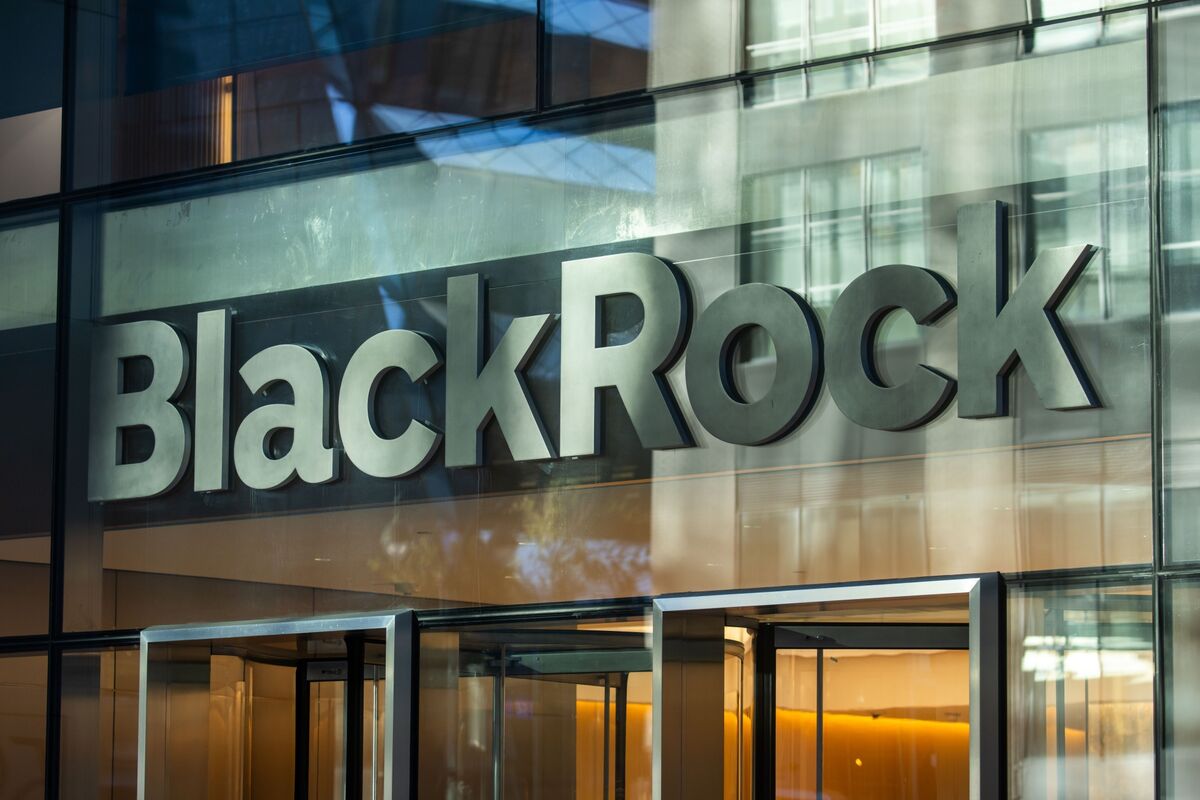 BlackRock Gets Nod to Extend Asia Credit Fund by Another Year.