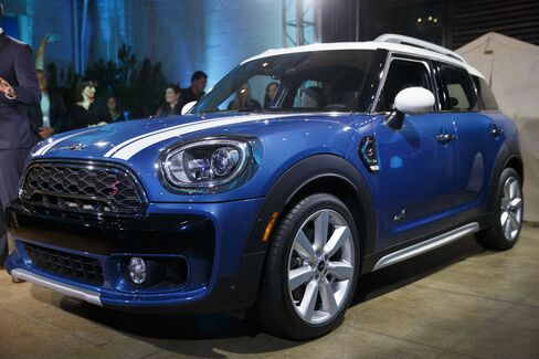 Inside The MINI Cooper Countryman Global Reveal Ahead Of The Los Angeles Auto Show