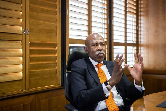 Reserve Bank’s Kganyago Spurns Talk of South Africa Needing IMF Aid