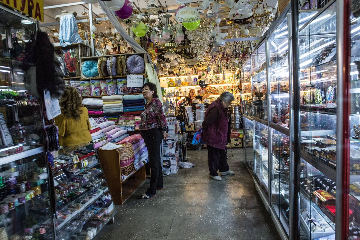 Kazakhstan Holds Key Rate at 16.5% as Inflation at Two-Year High
