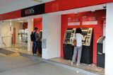 DBS Profit Beats Estimates on Lending, Pays Special Dividend