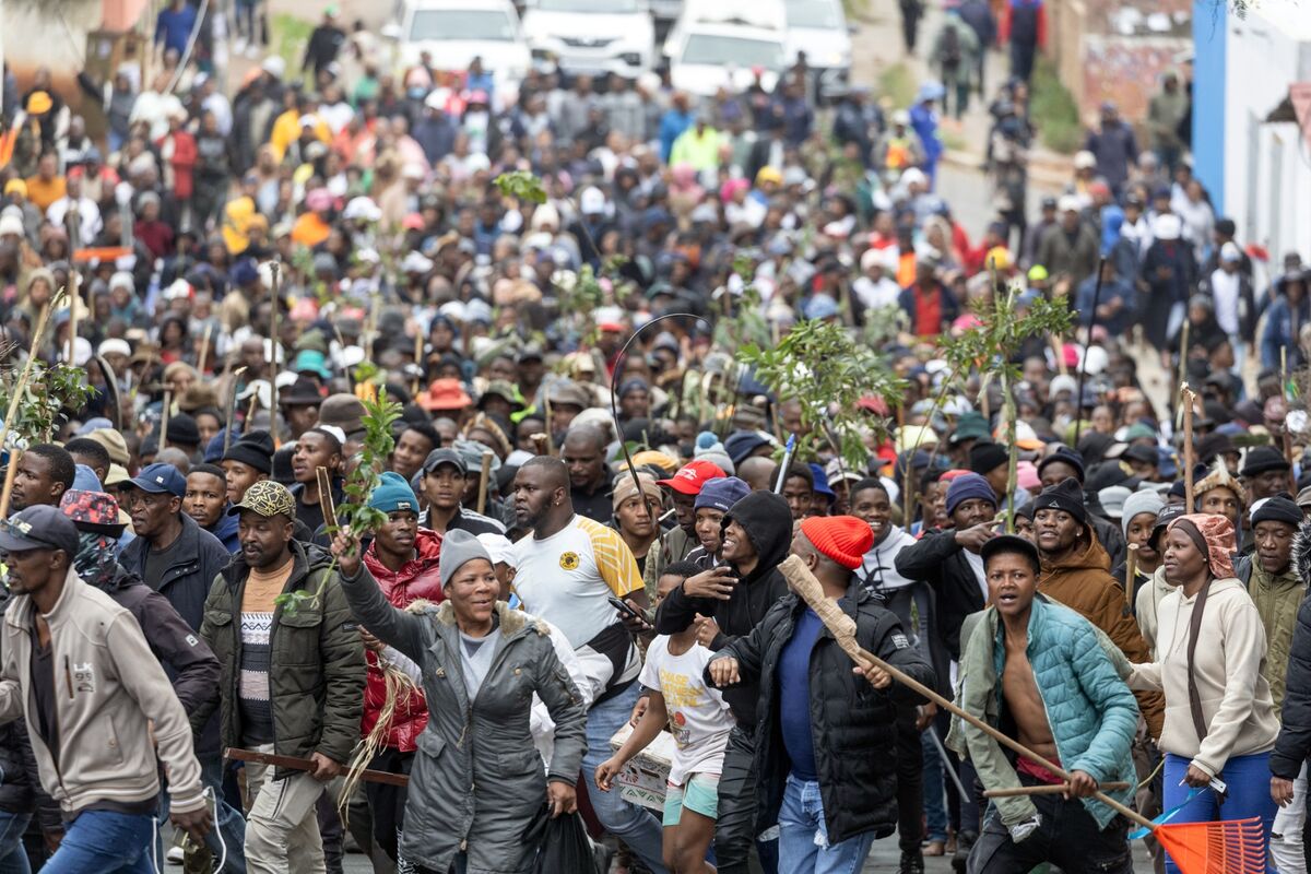 Ghana petitions the African Union over xenophobic attacks in South Africa