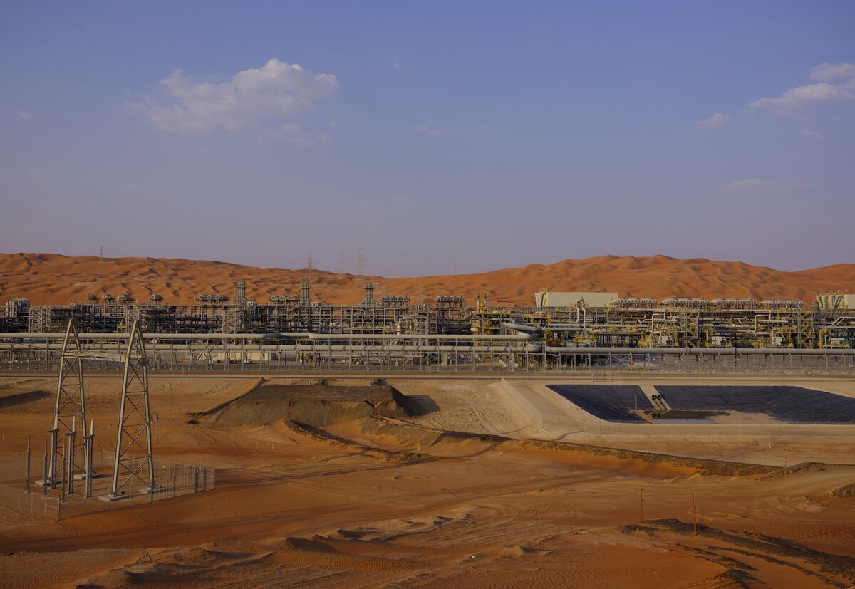 
                            Saudi Arabia Intercepts Drones Heading Toward Shaybah Oil Field