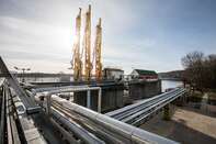 MOL Hungarian Oil & Gas Plc Refinery As Oil Trades Near Three-Month High
