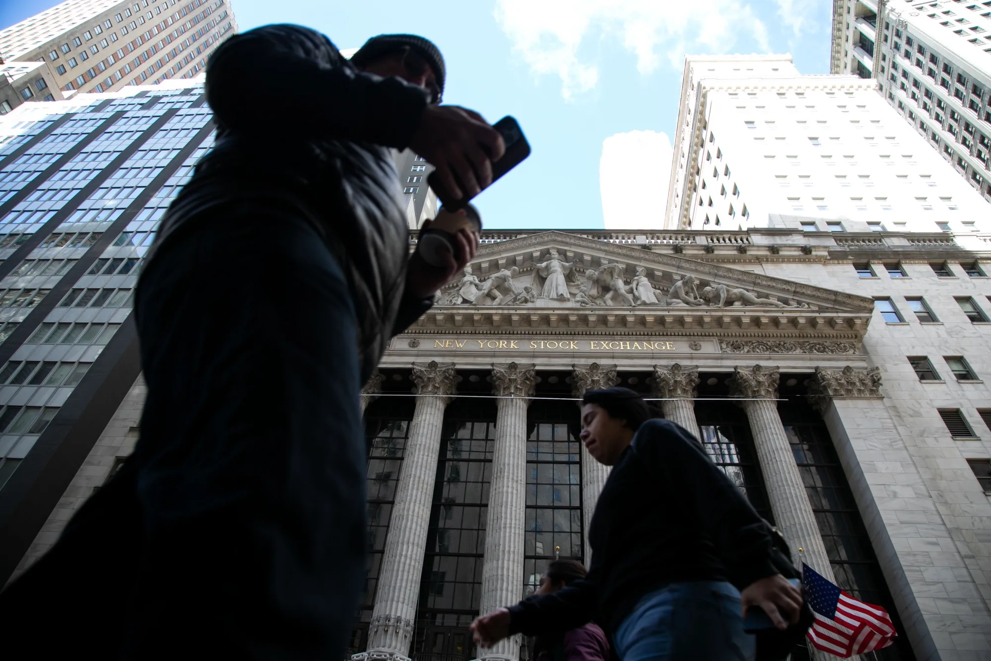 Reddit Goes Public With IPO On New York Stock Exchange
