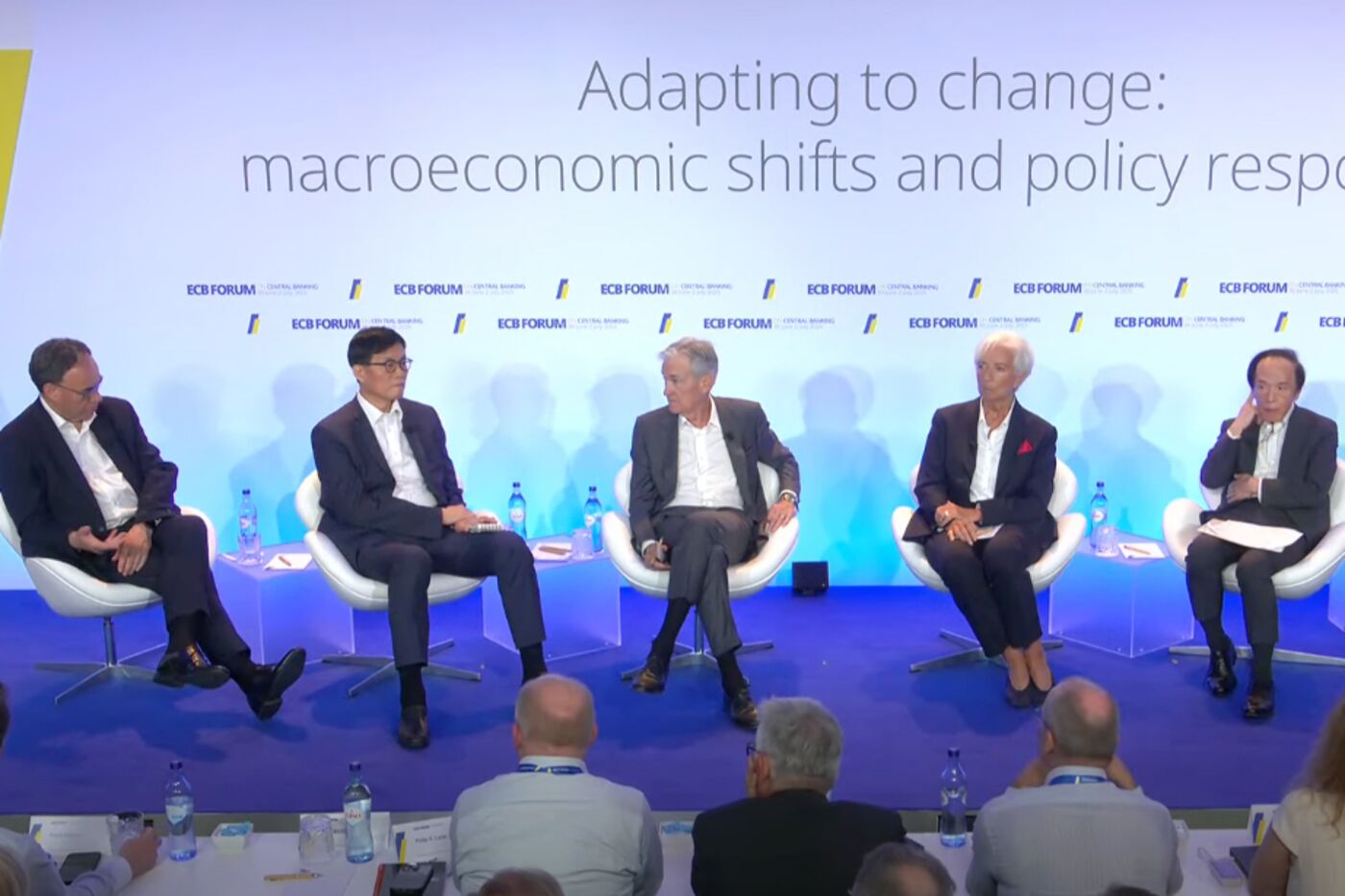 relates to パウエルＦＲＢ議長、この夏にかけ関税は目に見えて物価に影響へ