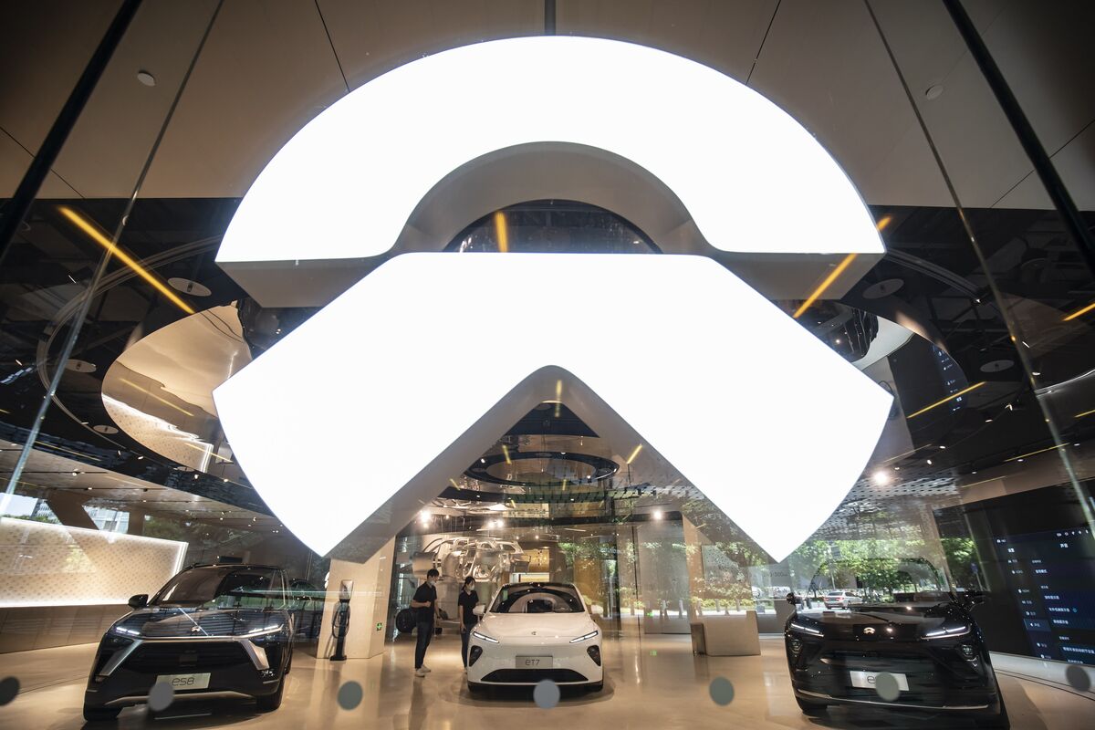 Nio Jumps After Chinese EV Maker Signals First Quarterly Profit.