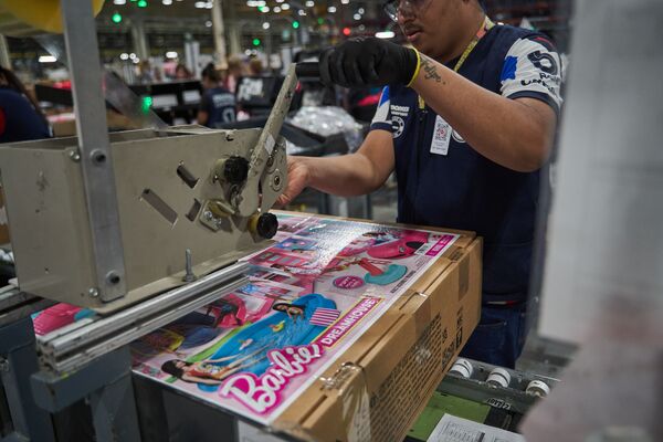 For Mexico’s Sheinbaum, The Race Is On To Harness Nearshoring