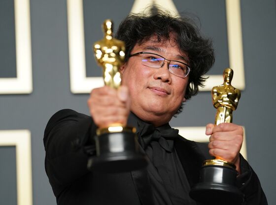 Oscar Win Draws Unlikely Political Support for ‘Parasite’s’ Bong