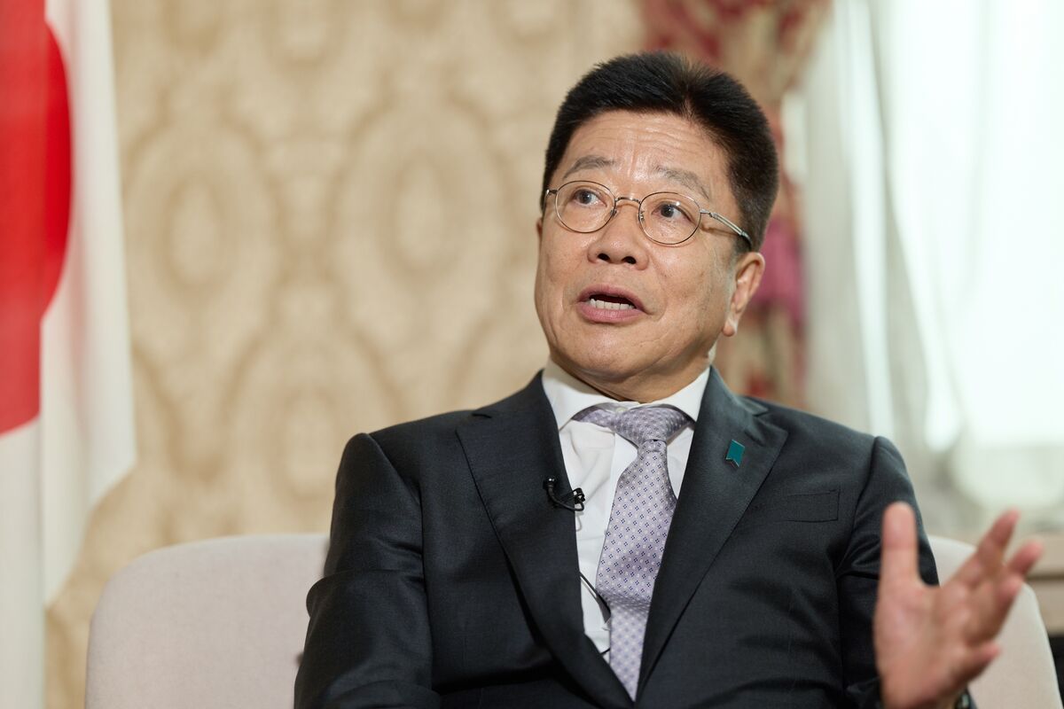 ブルームバーグのニュース記事「加藤財務相、財政運営巡る懸念が影響との見方認識－国債相場の変動で」の画像