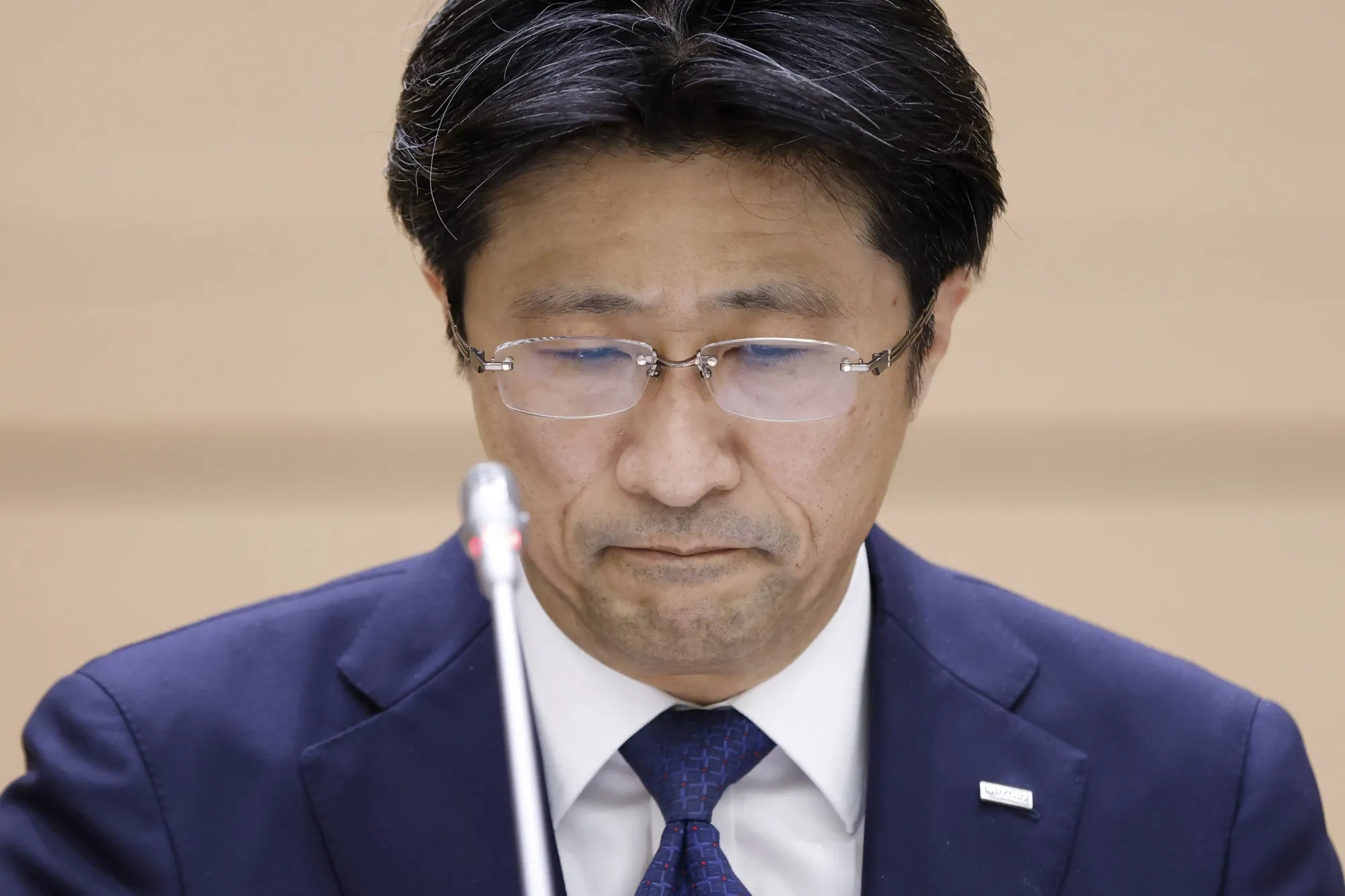 みずほ新社長「企業風土を大胆に変革」－旧行意識脱却へ問われる手腕 - Bloomberg