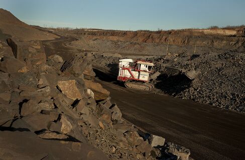 Joy Global Tempts Komatsu With Cheapest Industry Deal
