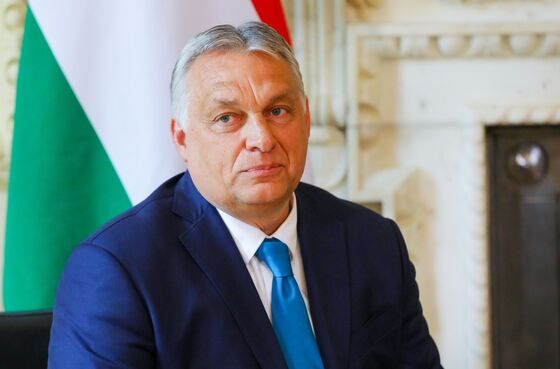 Hungary’s Ruling Party Seeks to Limit Ads Featuring Homosexuality