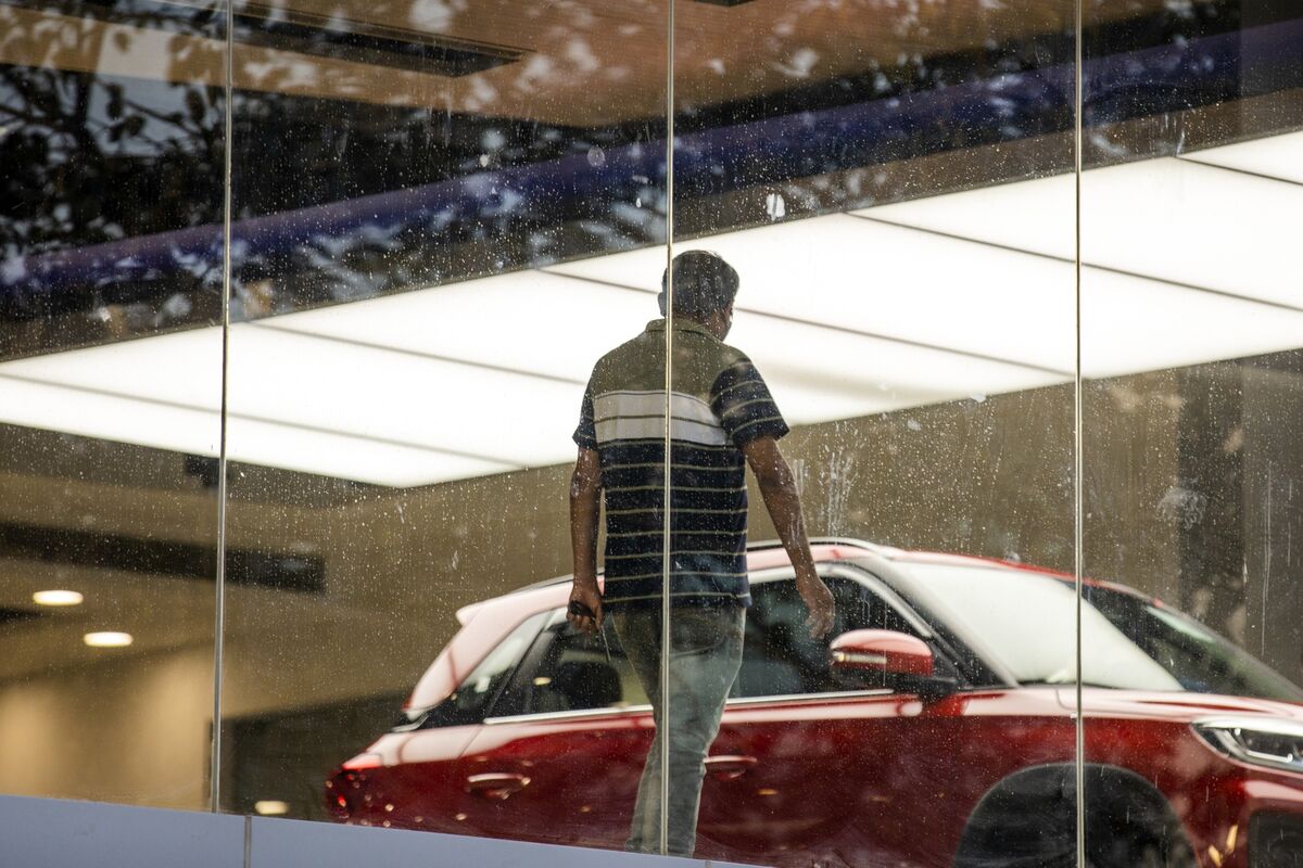 India’s Deepest Tax Cut Plan in Years to Spur Automobile Demand