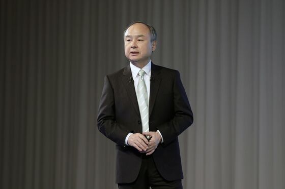 SoftBank Explores a Sale or IPO of Chip Company Arm