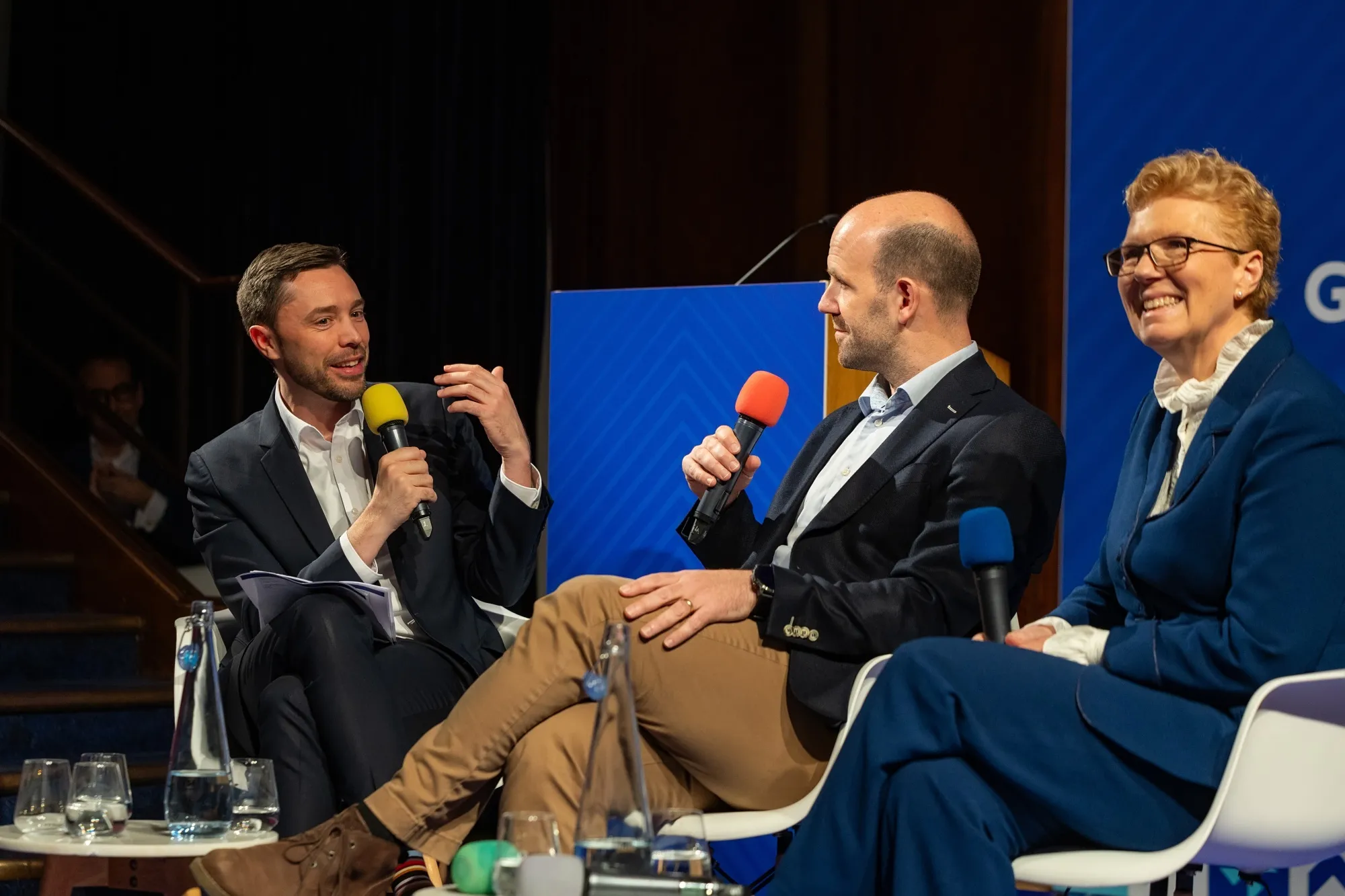 From left, Bloomberg Radio Anchor Stephen Carroll, Raspberry Pi’s Eben Upton&nbsp;and angel investor Sherry Coutu&nbsp;at the GROW Summit event in London on Nov. 7.