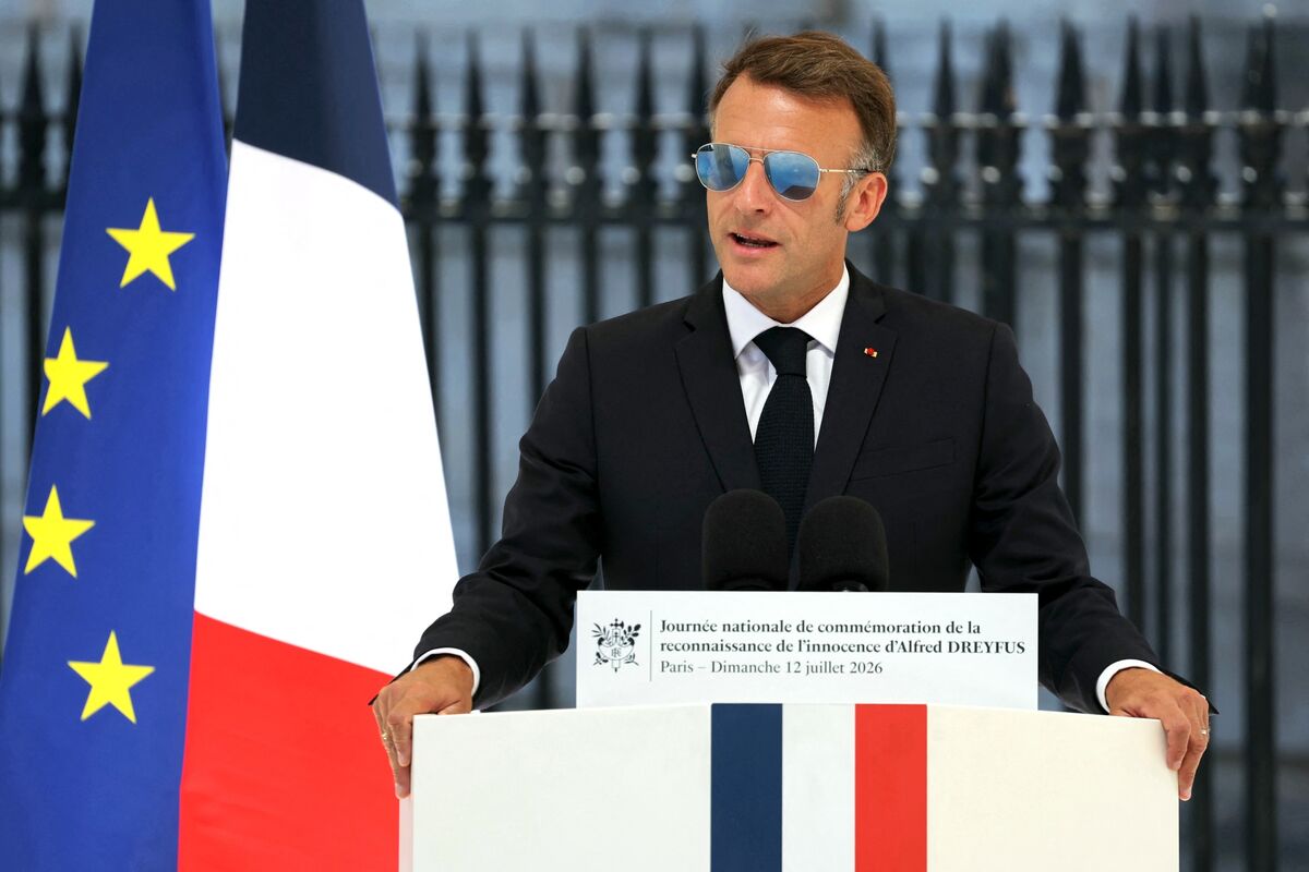 Macron Calls on EU Allies to Deliver More Joint Defense Projects