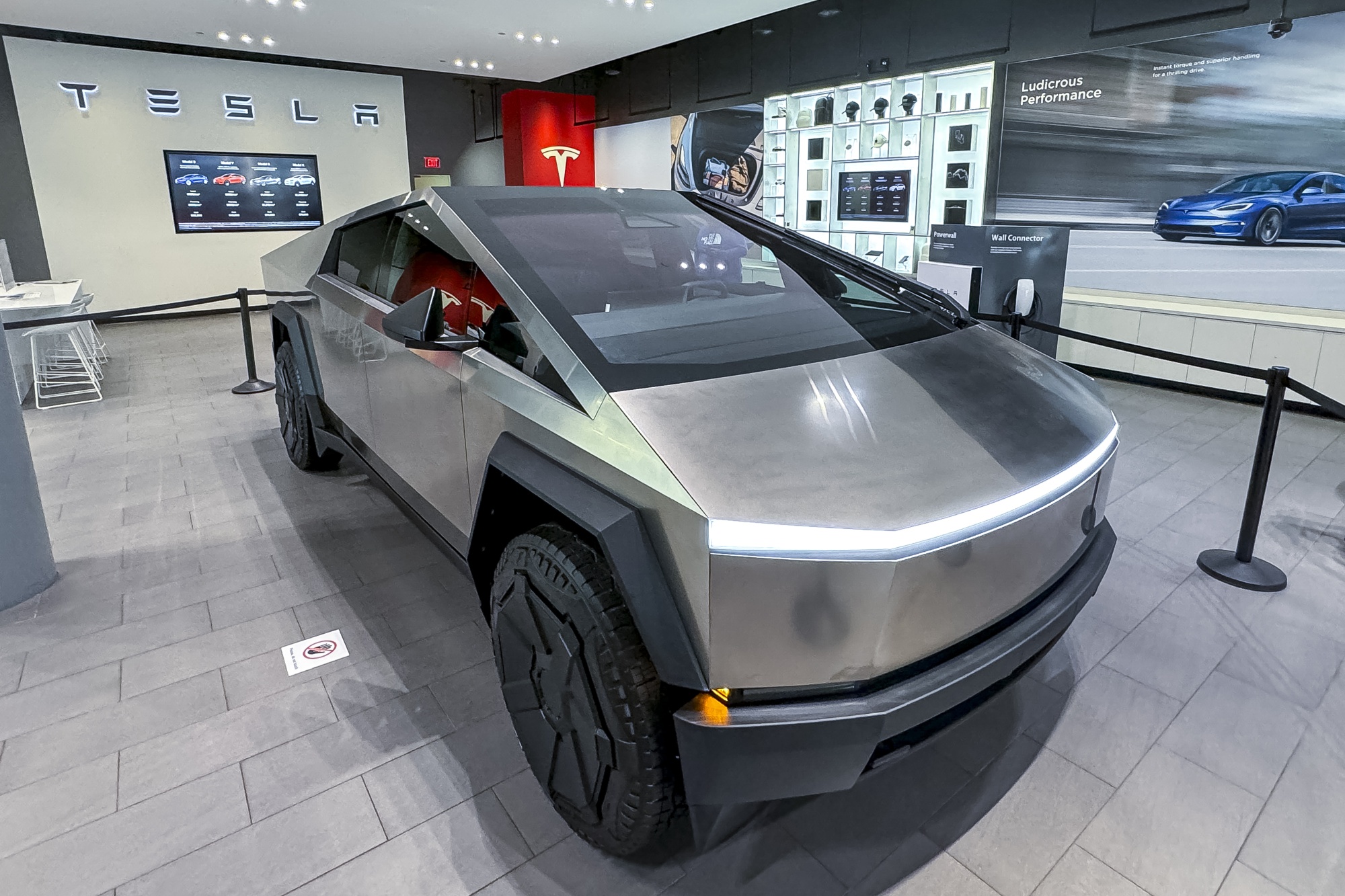 Tesla Cybertruck Debut: Elon Musk Delivers First Vehicles to Customers -  Bloomberg