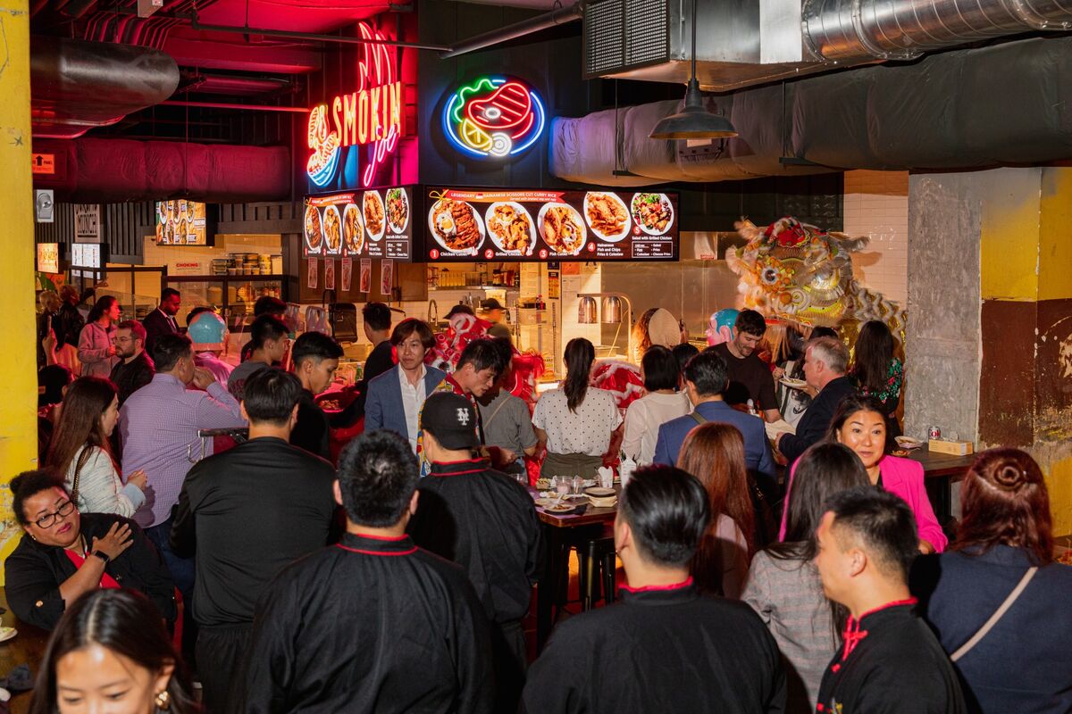 Urban Hawker Singapore Food Center Debuts in New York with 17 Chicken