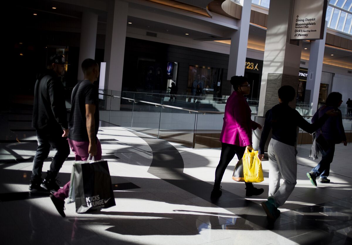 Shoppers at the Roosevelt Field Mall in Garden City, New York, U.S.