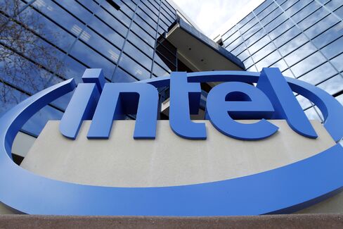 Intel Develops ‘3-D’ Chipmaking Approach