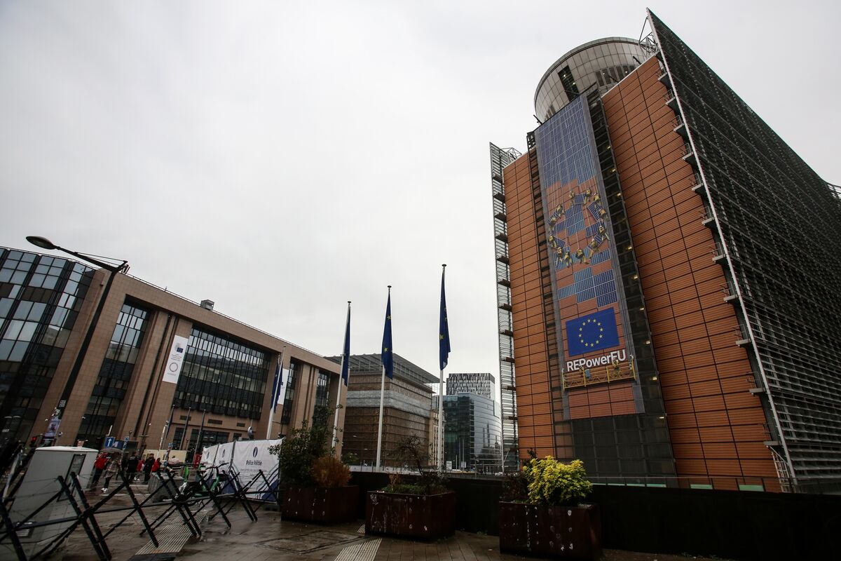 ⚫️ BLOOMBERG: L'Unione Europea punta sullo sviluppo del mercato obbligazionario nonostante le difficoltà negli indici del debito sovrano