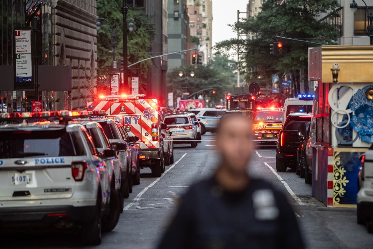 NYC Office Shooting Kills Blackstone Exec, Three Others