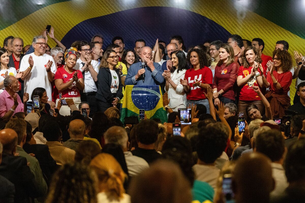 Chevron Ruling Images Vitória de Lula trava US$ 6 bi em ofertas de ações: Fontes - Bloomberg