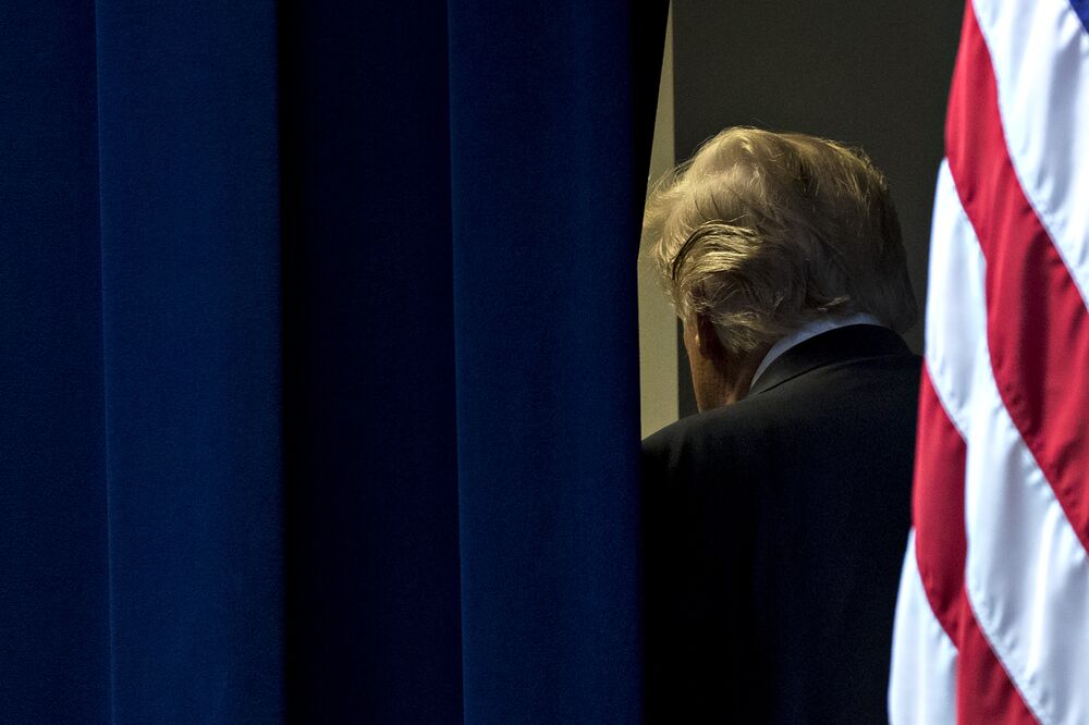 マッドドッグ だけが残った 発足時から一変のトランプ政権 Bloomberg