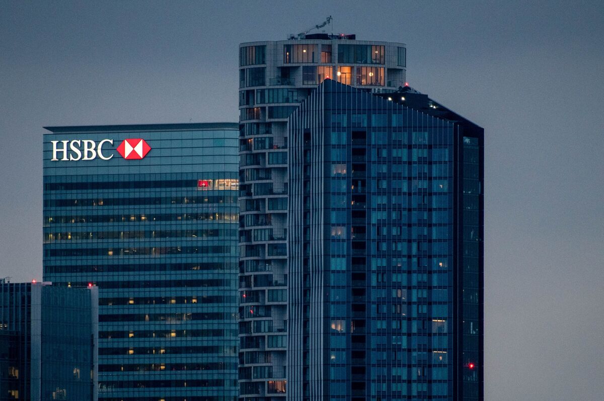 HSBC Cuts 10% of US Debt Capital Markets Team Amid Overhaul