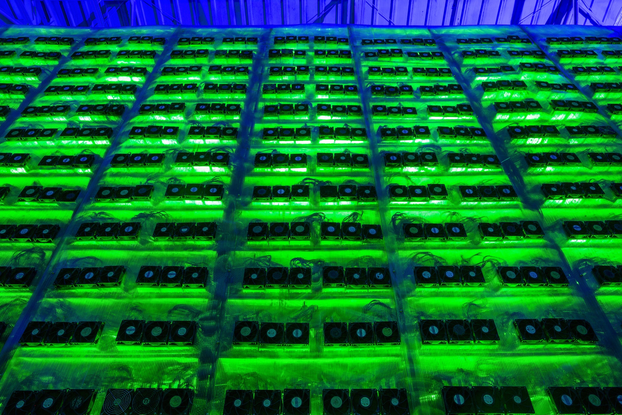 Bitcoin Mining at Russian CryptoUniverse Farm