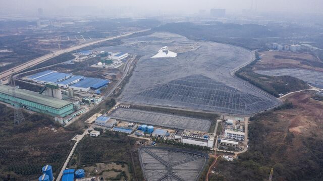 The Chenjiachong Landfill in the Yangluo district of Wuhan, China