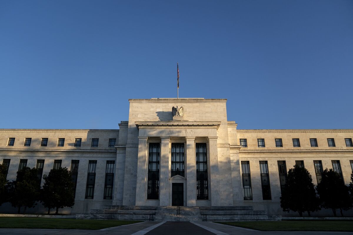 Fed Talk of Taper Rekindles Specter of Wrenching 2013 Tantrum - Bloomberg