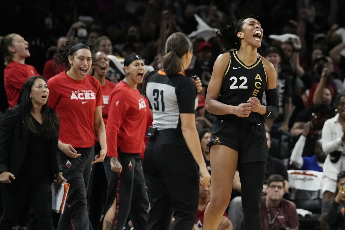 WNBA playoffs: Las Vegas Aces beat Seattle Storm in OT in Game 3