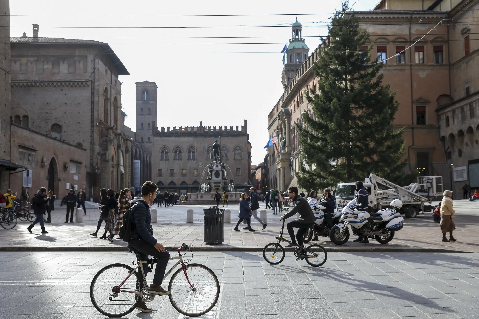 As Italy reopens, one museum in Bologna is experimenting with camera technology that watches how visitors take in artwork.