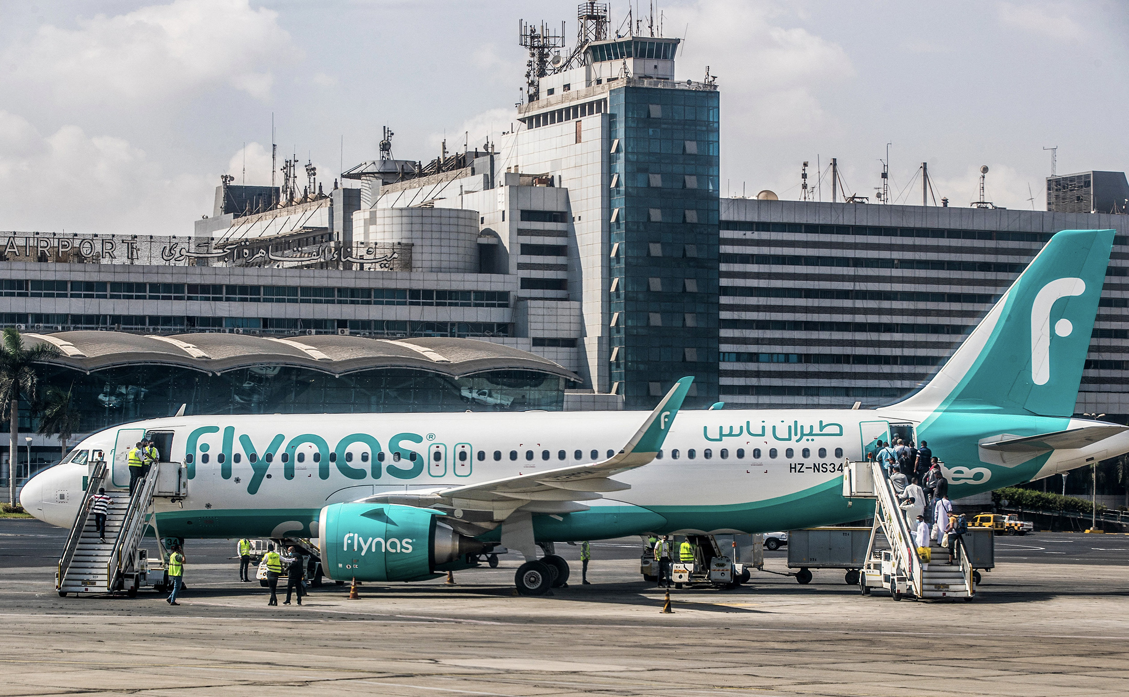 Saudi Arabia: Flynas Taps Goldman, Morgan Stanley for IPO - Bloomberg