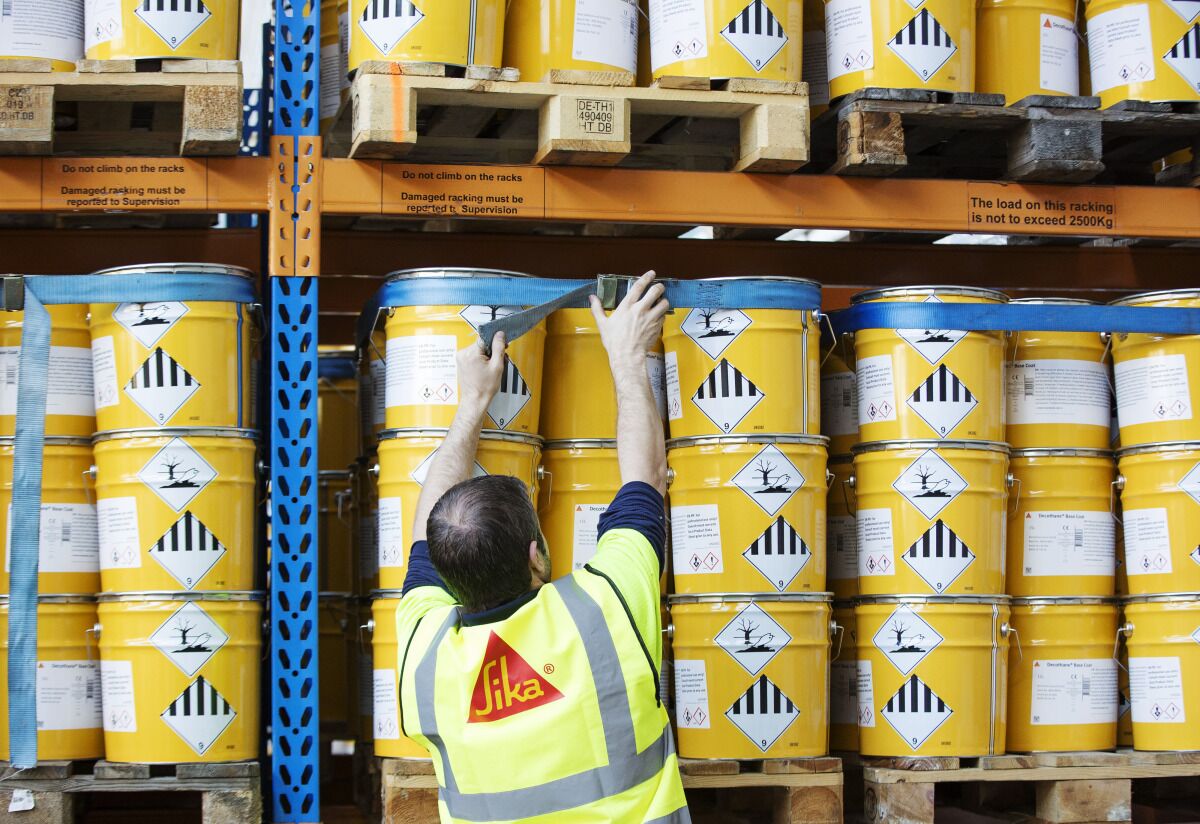 bloomberg.com - Marilen Martin - EU Starts Price Fixing Probe Among Construction Chemicals Firms