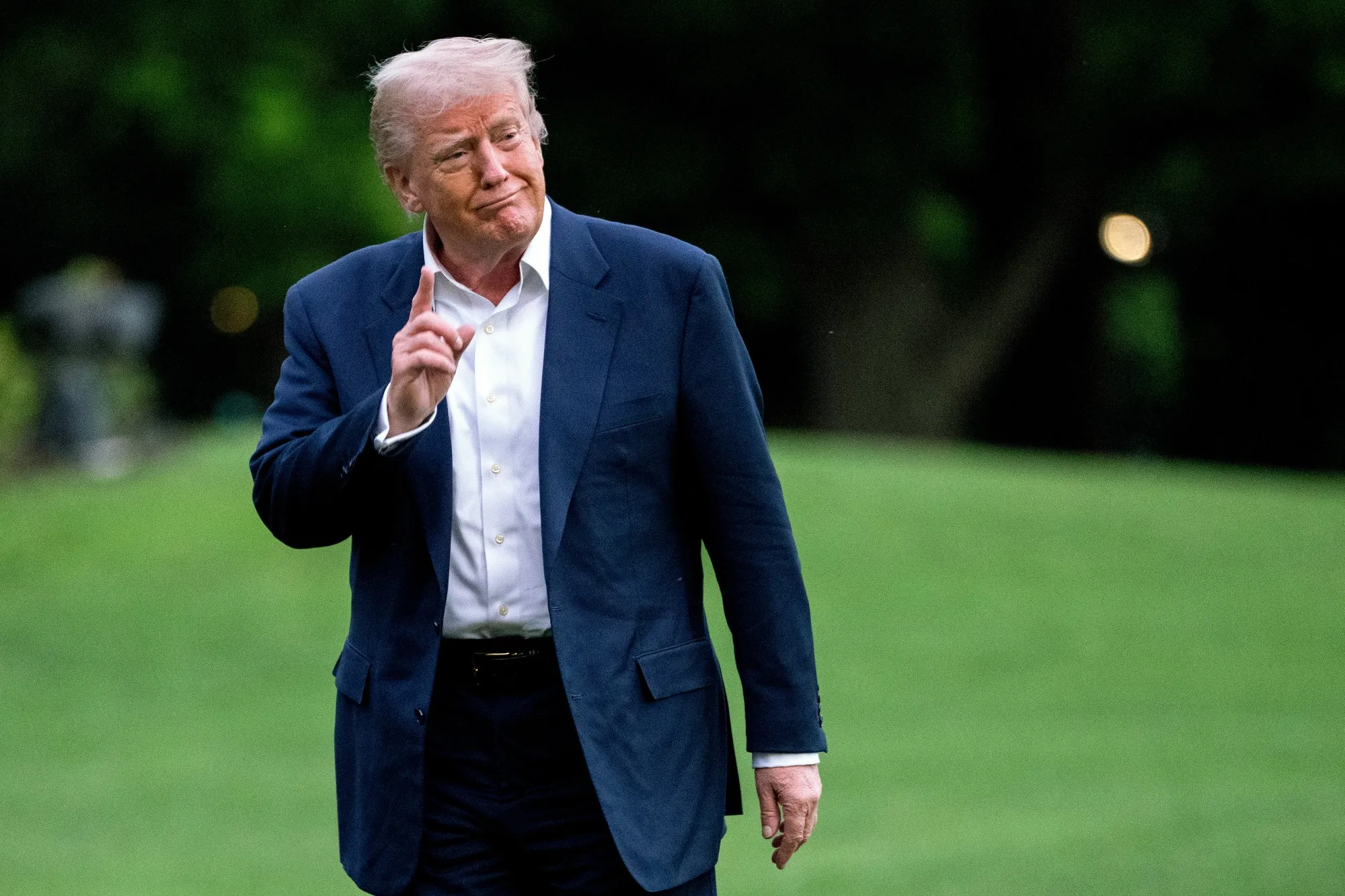 トランプ大統領、今週中にも一部の国と貿易合意の可能性と示唆 - Bloomberg