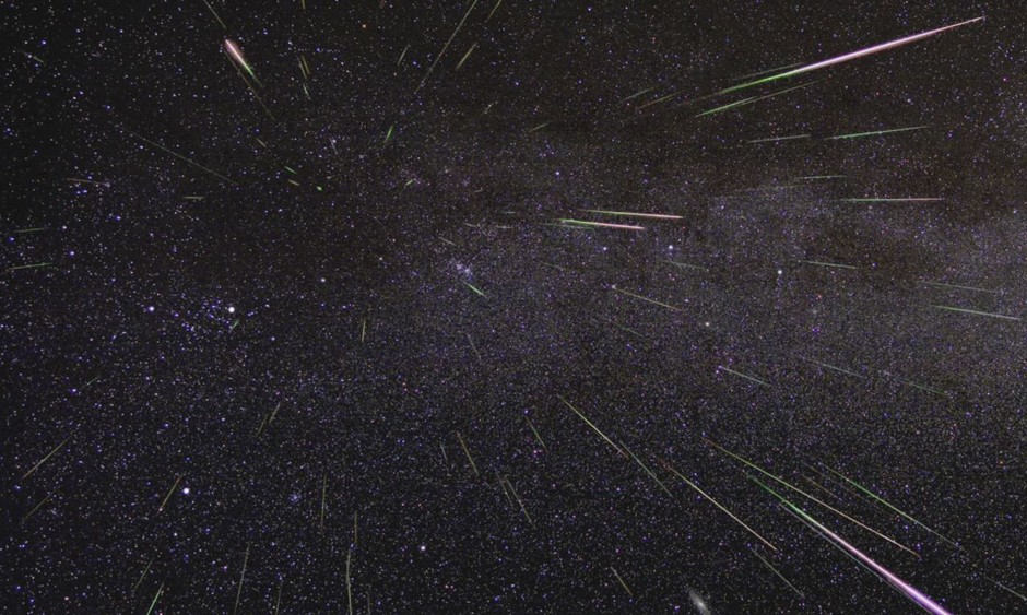 A time-lapse image of a meteor shower in 2009.