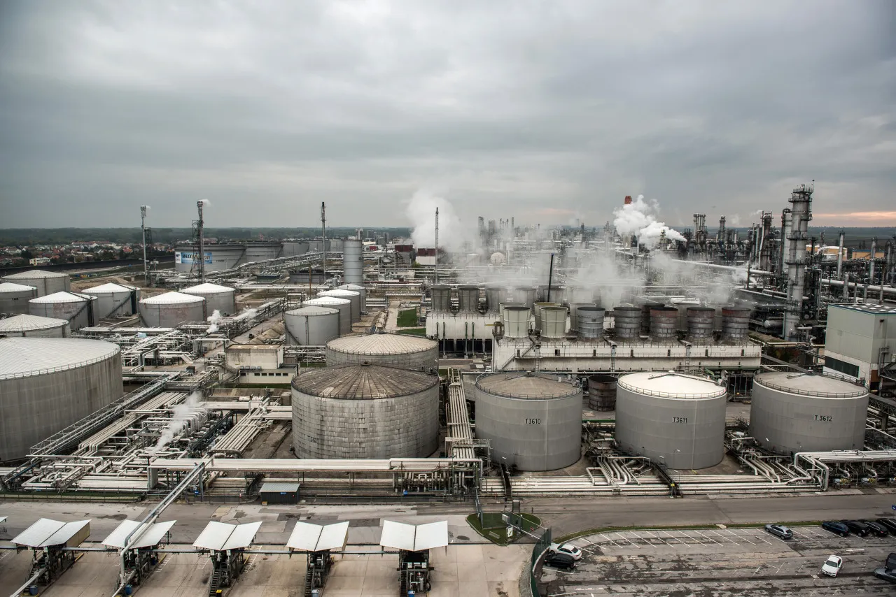 Austrian Gas Hub Explosion Rattles Europe's Energy Markets