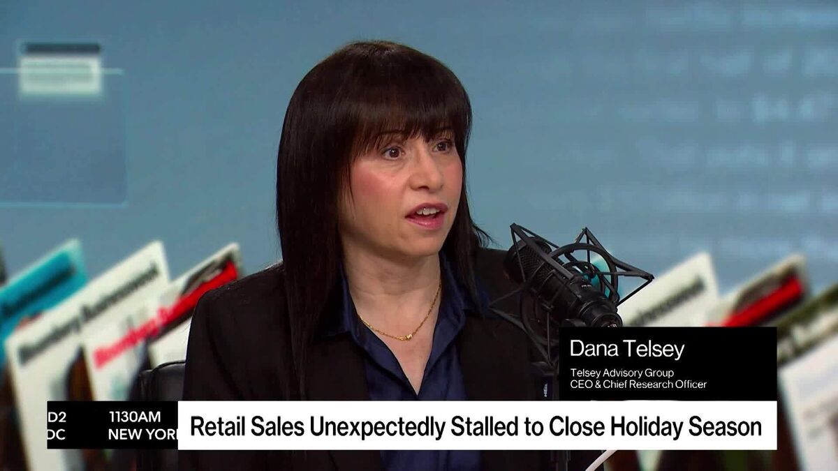 Walmart to Report Earnings Amid New CEO, $1T Market Cap