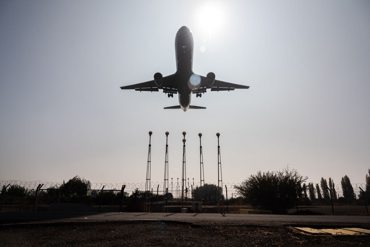 IATA Global Airline Profit Set to Jump to $9.8 Billion in 2023