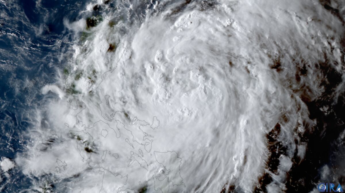 Typhoon Matmo Strengthens as It Hits Philippines, on Track to China