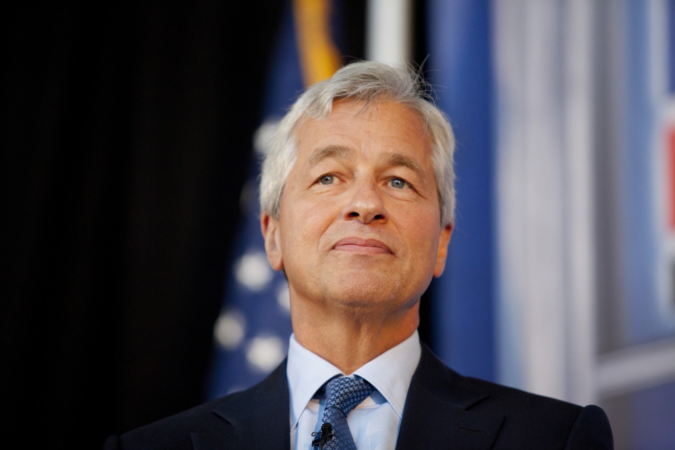 jpmorgan-s-leaders-condemn-rollback-of-transgender-protections-bloomberg