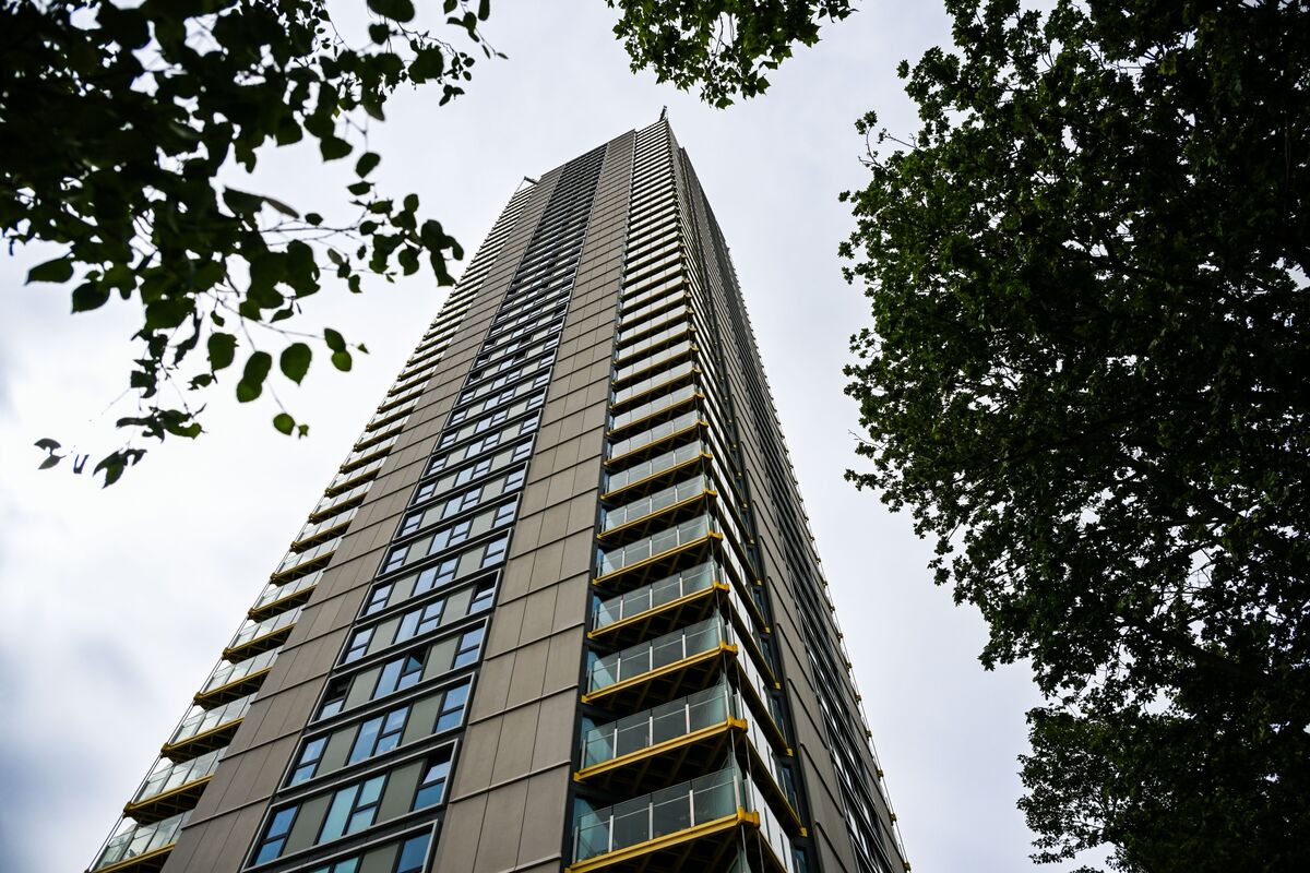 London's £431,000 Apartments Are Devalued by Stigma