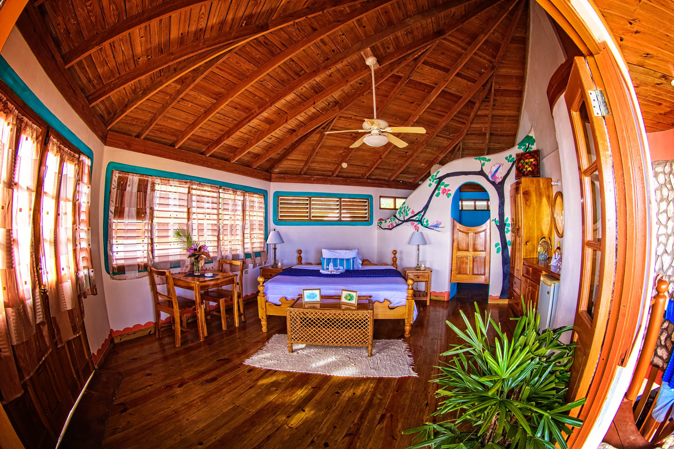 AllInclusive Magic Mushroom Retreats Are the New Luxury ‘Trips’ Awaken