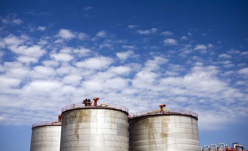 Targeting Ethanol Mandates Seen Hurting Cellulosic Fuel Growth