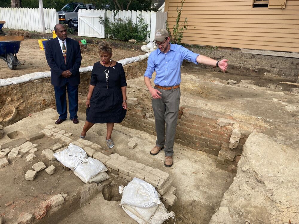 Remnants Of Black Church Uncovered In Colonial Williamsburg - Bloomberg